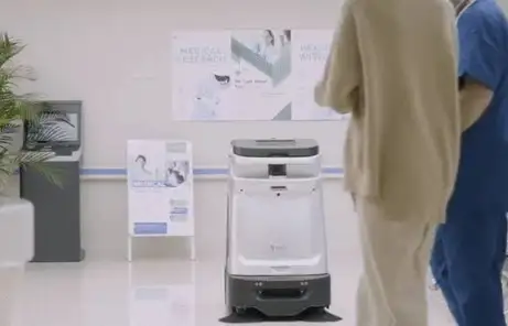 CenoBots SP50 làm sạch trong tòa nhà văn phòng